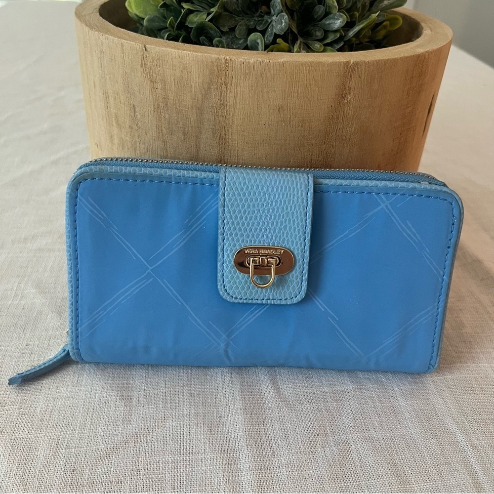 Vera Bradley Sky Blue Wallet - Picture 2 of 9